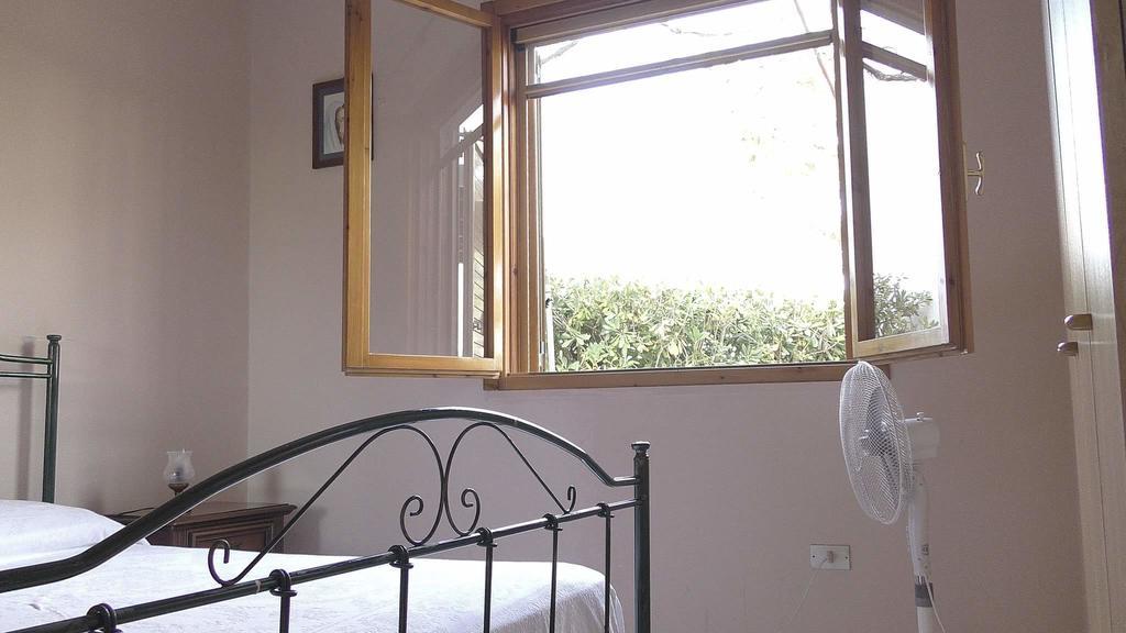 Casa A Villaggio Paradiso Санта-Чезареа-Терме Екстер'єр фото
